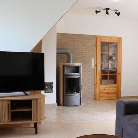 Kleines Haus Am Feld Villa Rehna ภายนอก รูปภาพ